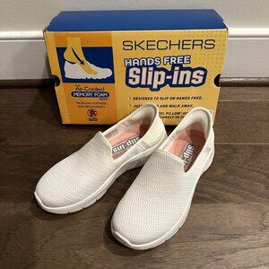 Skechers Hands Free Slip-Ins: Go Walk Flex Relish Slip-On Sneaker - Women's 5.5M